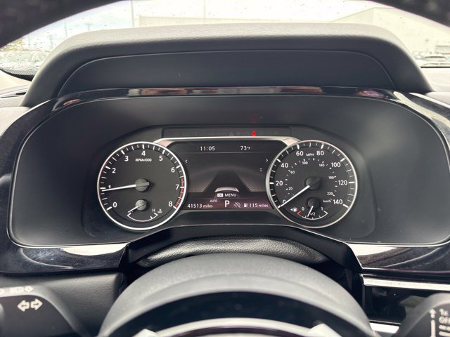 Used 2025 Nissan Pathfinder SL AWD/4WD image 7