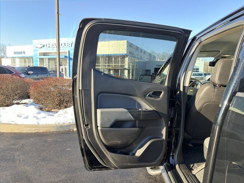 Used 2022 Chevrolet Colorado Z71 image 27