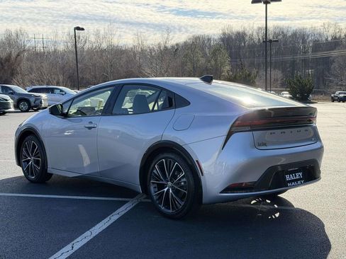 New 2026 Toyota Prius XLE image 21