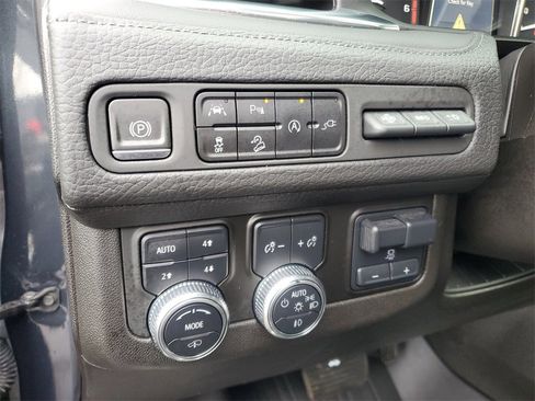 Used 2021 GMC Yukon Denali w/ Denali Ultimate Package image 14