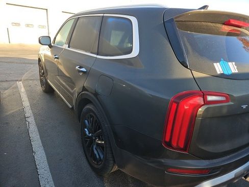 Certified 2020 Kia Telluride SX w/ Towing Package image 10