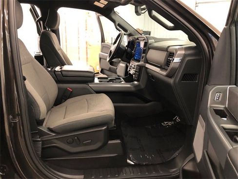 Used 2024 Ford F150 XLT w/ Equipment Group 303A High image 39