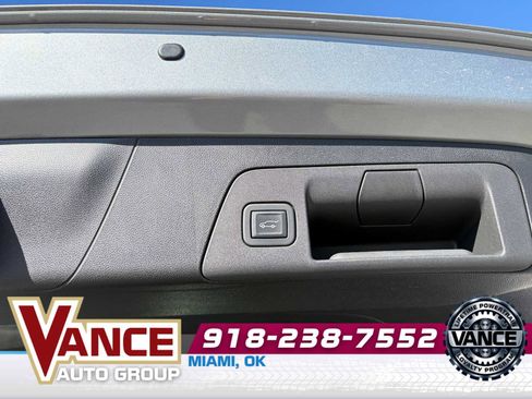Used 2024 Buick Envision Sport Touring image 18