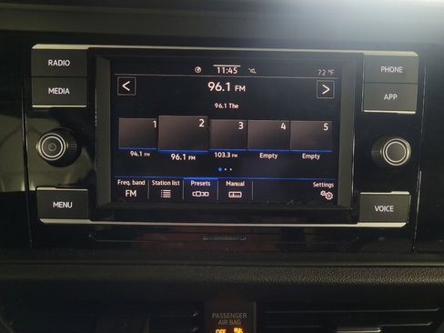 Used 2020 Volkswagen Jetta R-Line w/ R-Line Cold Weather Package FWD image 25