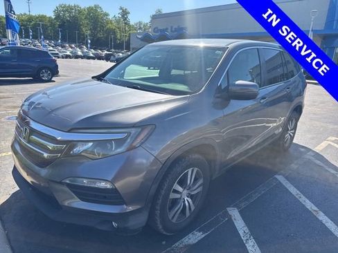 Used 2016 Honda Pilot EX image 3
