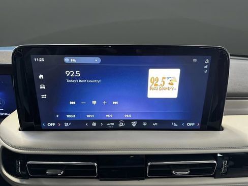 Used 2025 Lincoln Aviator Reserve w/ Illumination Package image 21