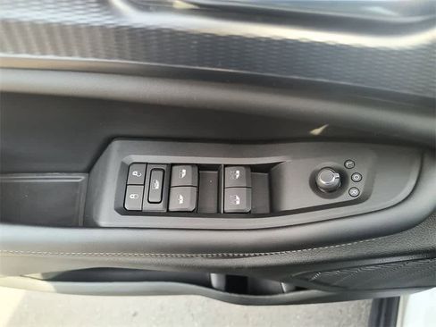 New 2025 Jeep Grand Cherokee Laredo X w/ Luxury Tech Group I image 13