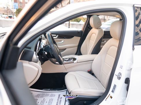 Used 2021 Mercedes-Benz C 300 Sedan image 16
