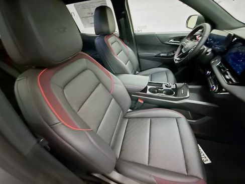 New 2026 Chevrolet Equinox RS FWD image 30