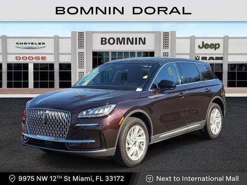 Used 2023 Lincoln Corsair FWD image 1