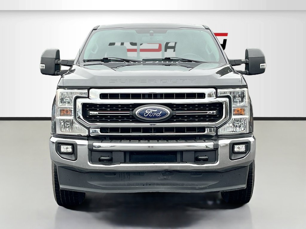 Used 2020 Ford F250 Lariat w/ Lariat Value Package AWD/4WD image 2