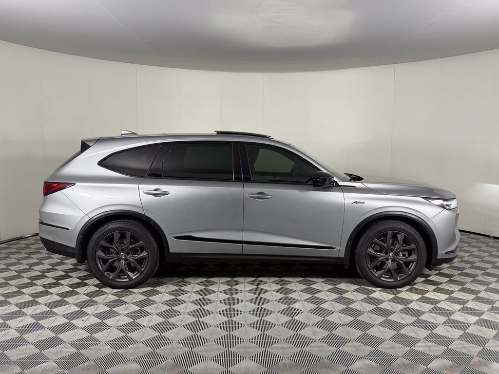Used 2023 Acura MDX A-Spec AWD/4WD image 4