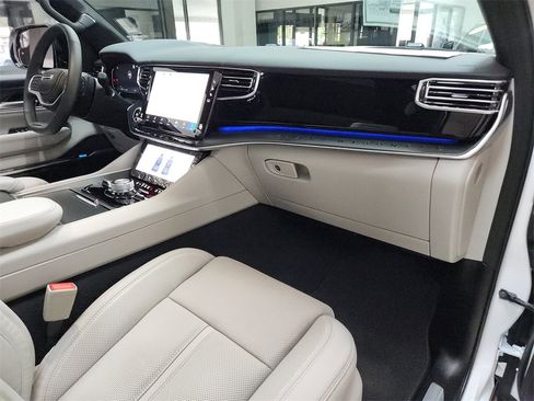 New 2026 Jeep Grand Wagoneer L Summit image 11