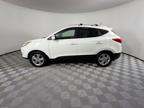 Used 2012 Hyundai Tucson GLS FWD image 6
