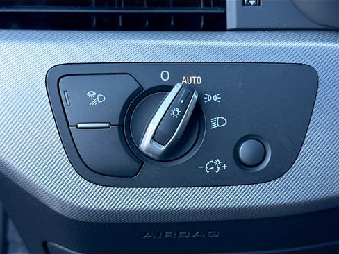 Used 2025 Audi A5 2.0T Premium Plus image 35