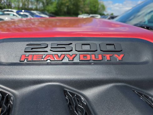 New 2026 RAM 2500 Laramie AWD/4WD image 21