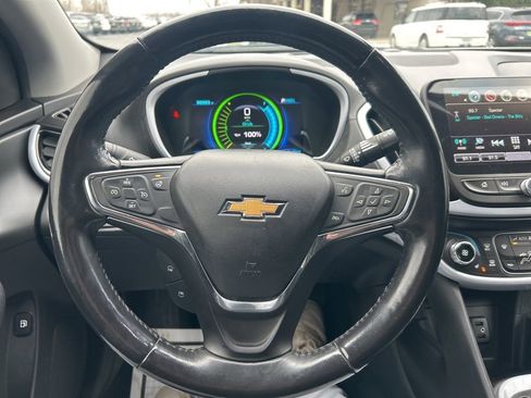 Used 2018 Chevrolet Volt LT w/ Comfort Package image 15