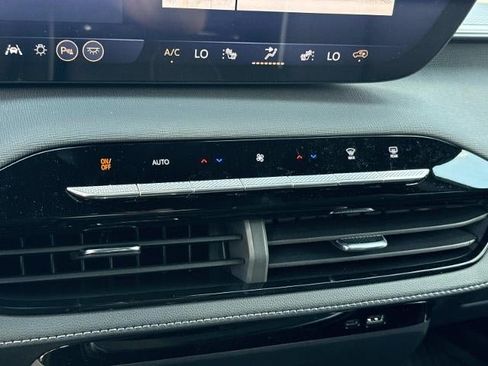 New 2026 Buick Enclave Sport Touring w/ Power Package FWD image 22