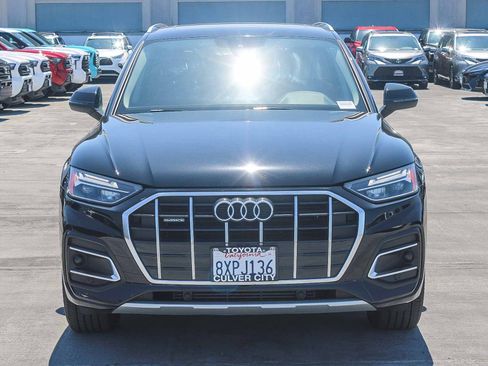 Used 2021 Audi Q5 2.0T Premium w/ Convenience Package AWD/4WD image 2