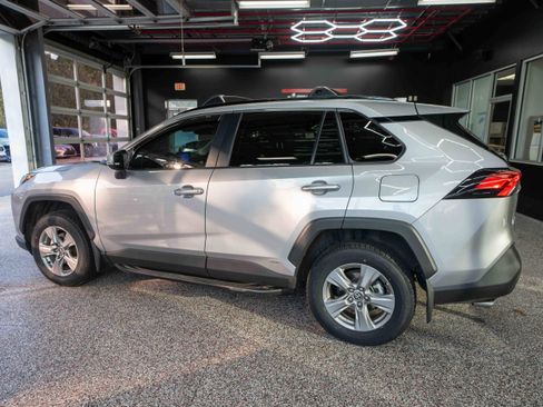 Used 2023 Toyota RAV4 XLE image 2