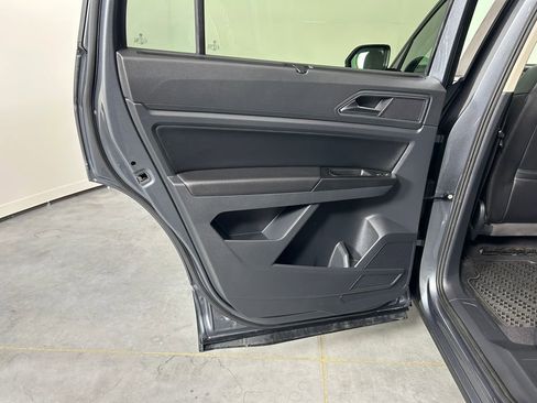 Used 2019 Volkswagen Atlas SEL AWD/4WD image 25