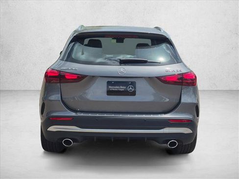 New 2026 Mercedes-Benz GLA 35 AMG 4MATIC image 7