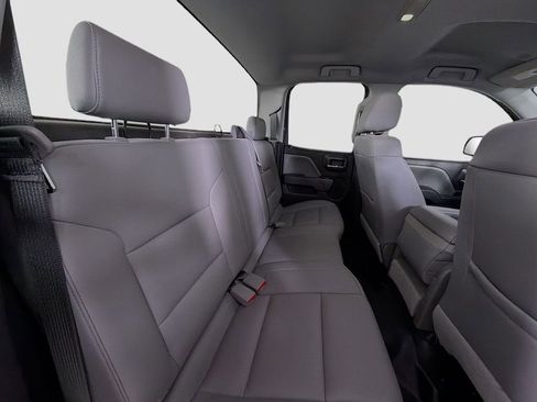 Used 2018 Chevrolet Silverado 1500 W/T w/ Trailering Package image 27