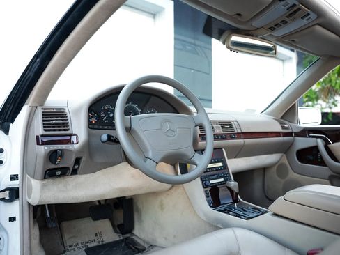 Used 1997 Mercedes-Benz S 500 Coupe image 25