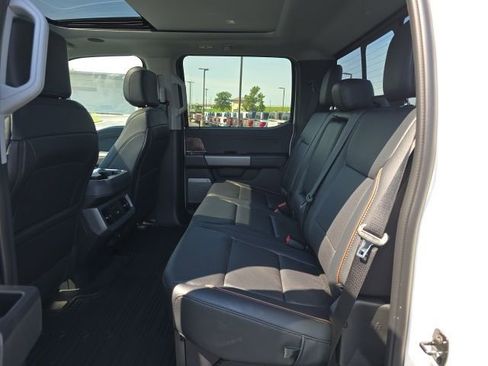 New 2025 Ford F250 Lariat w/ Lariat Ultimate Package image 15