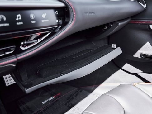 Used 2025 Ferrari SF90 Spider AWD/4WD image 76