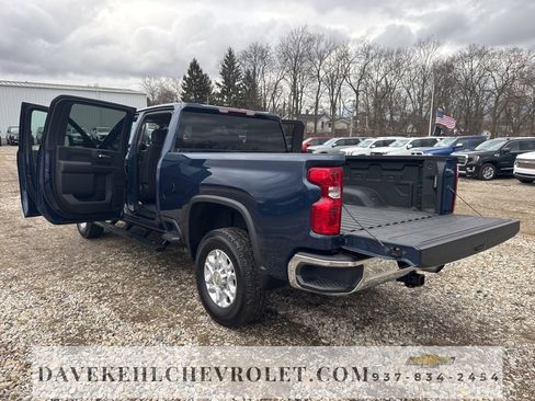 Used 2022 Chevrolet Silverado 2500 LT w/ Convenience Package image 27