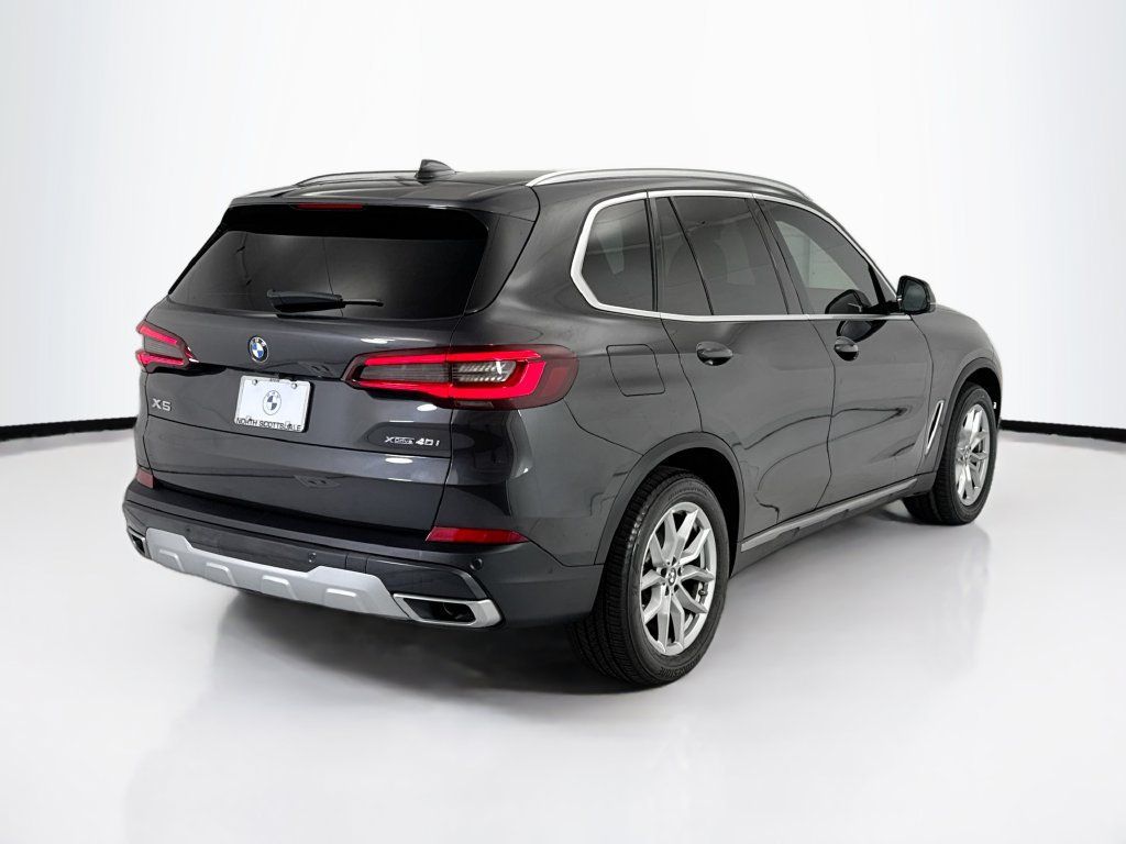 Certified 2022 BMW X5 xDrive40i w/ Premium Package AWD/4WD image 5
