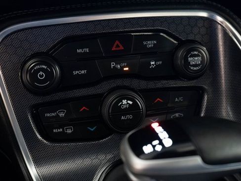 Used 2018 Dodge Challenger SXT Plus image 24