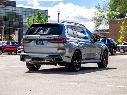 New 2026 BMW X7 M60i image 5