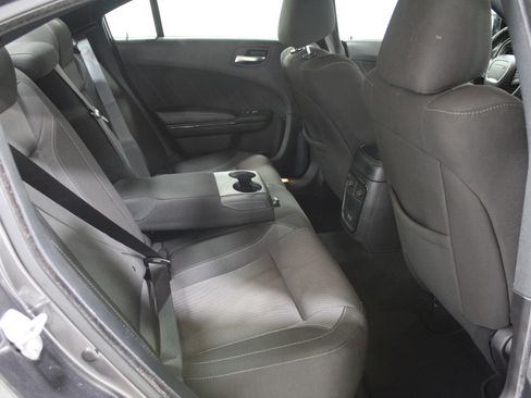 Used 2022 Dodge Charger SXT w/ Blacktop Package image 23