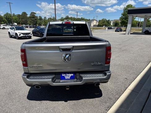 Used 2022 RAM 1500 Laramie w/ Sport Appearance Package AWD/4WD image 4