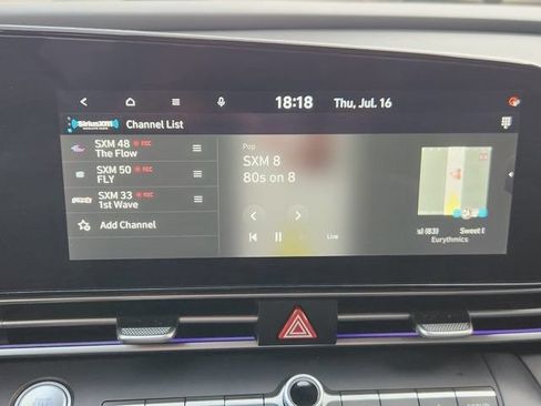 Used 2024 Hyundai Elantra Limited FWD image 15