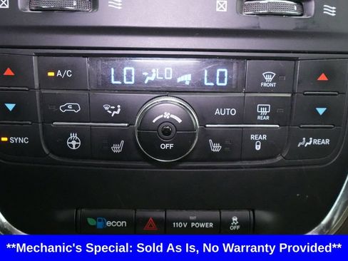 Used 2012 Chrysler Town & Country Touring-L w/ Driver Convenience Group FWD image 32