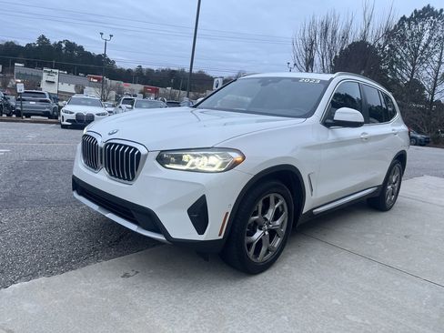 Used 2023 BMW X3 xDrive30i w/ Premium Package w/ZPA image 4