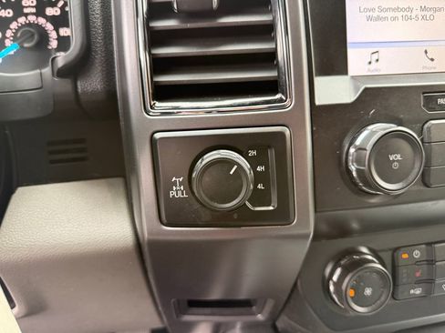 Used 2019 Ford F150 XLT w/ Equipment Group 302A Luxury image 17