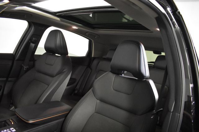 Certified 2024 Nissan Ariya AWD image 10