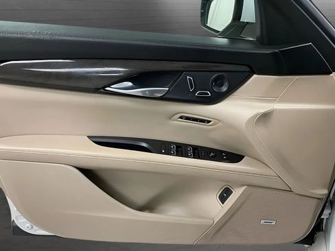 Used 2017 Cadillac CT6 2.0T RWD image 9