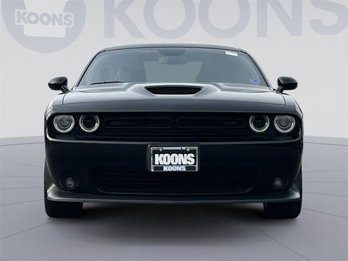 Used 2019 Dodge Challenger GT w/ Blacktop Package image 11