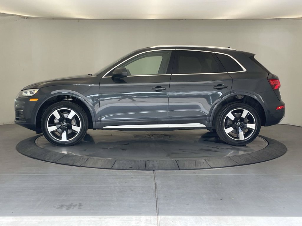 Used 2019 Audi Q5 2.0T Premium Plus w/ Premium Plus Package AWD/4WD image 2