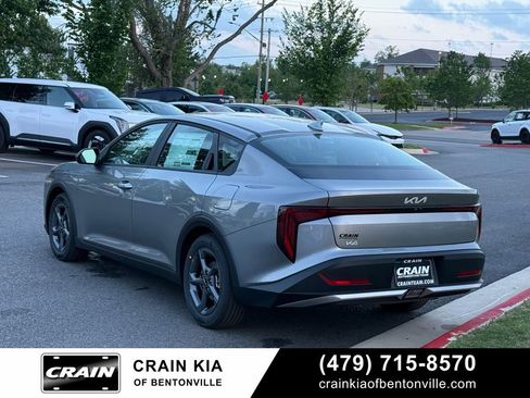 New 2026 Kia K4 FWD image 5