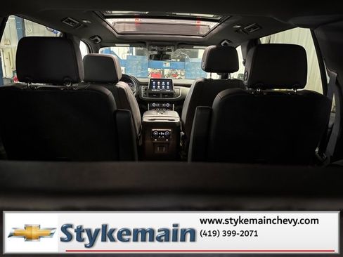 Used 2021 Chevrolet Suburban Z71 image 13