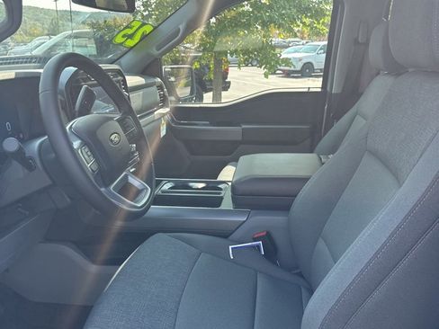 New 2025 Ford F150 XLT w/ Equipment Group 302A MID image 14