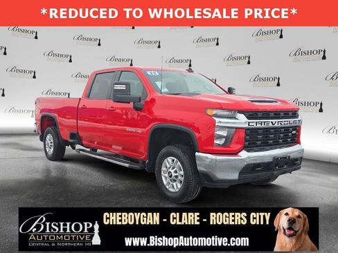 Used 2022 Chevrolet Silverado 2500 LT image 1