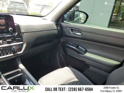 Used 2022 Nissan Pathfinder SV w/ Cargo Package image 22
