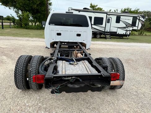 Used 2015 Ford F450 XL w/ Power Equipment Group image 10